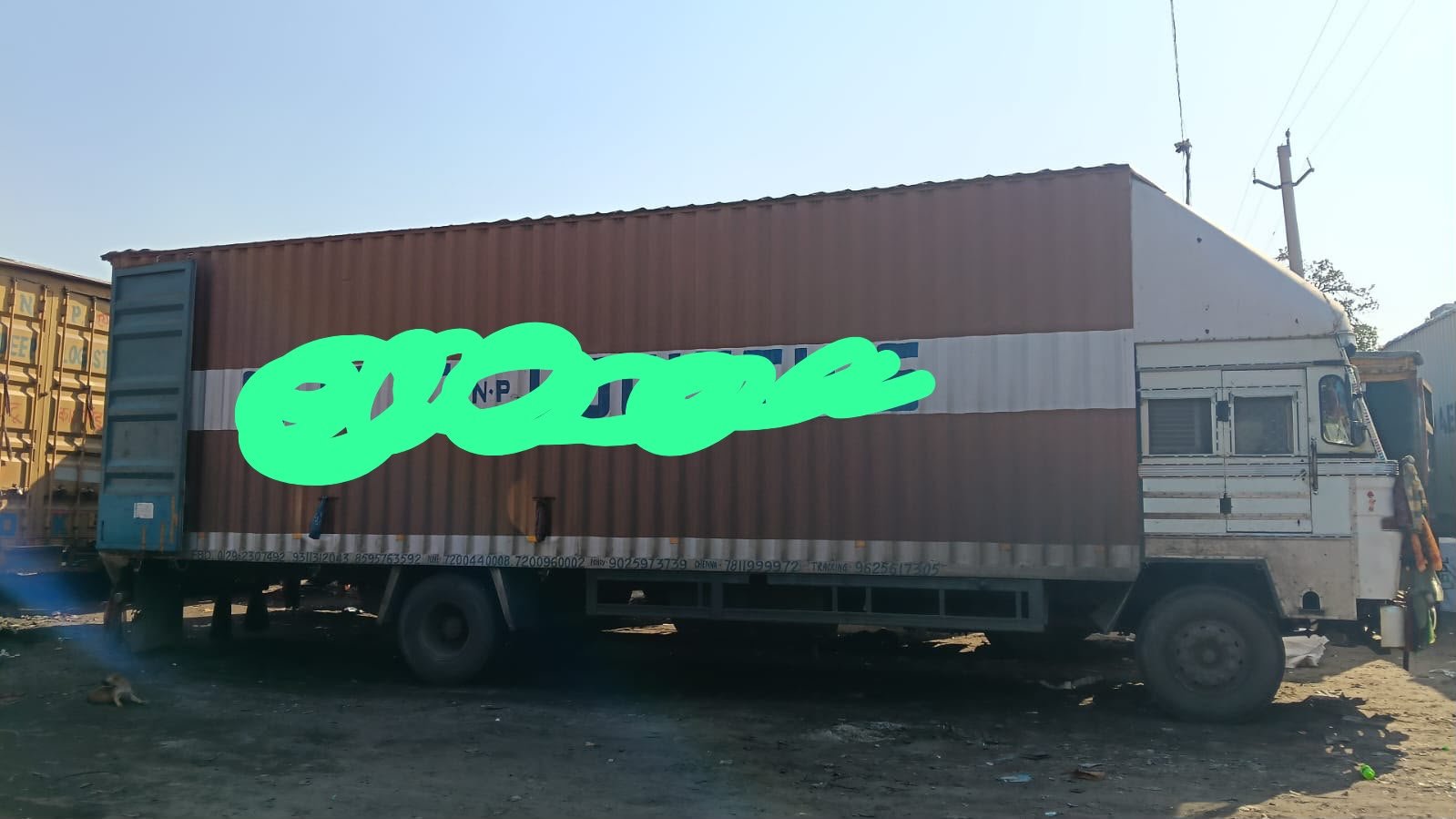 Eicher 3019 S CWC 2021 Left side