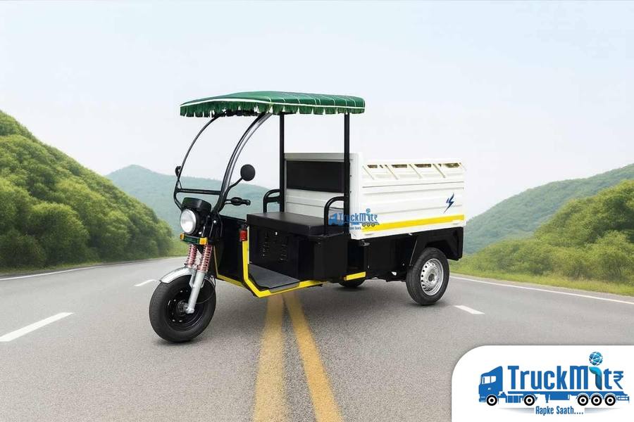 Mini Metro White E Rickshaw Loader