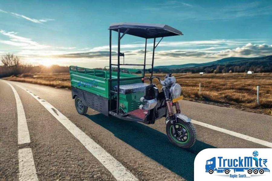 SN Solar Energy E Rickshaw Loader