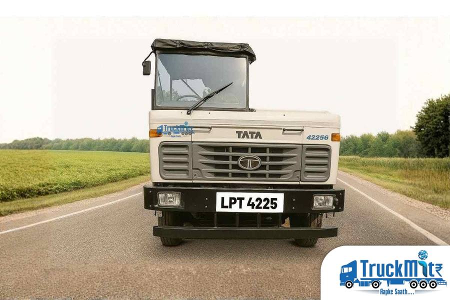 Tata LPT 4225 Cowl