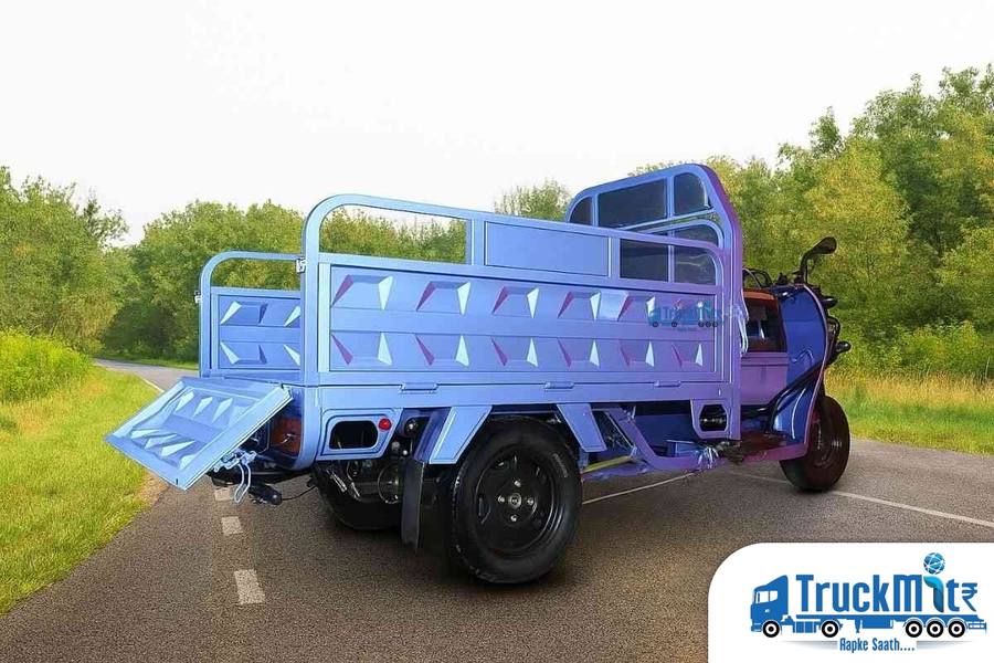 Udaan E Rickshaw Load Carrier